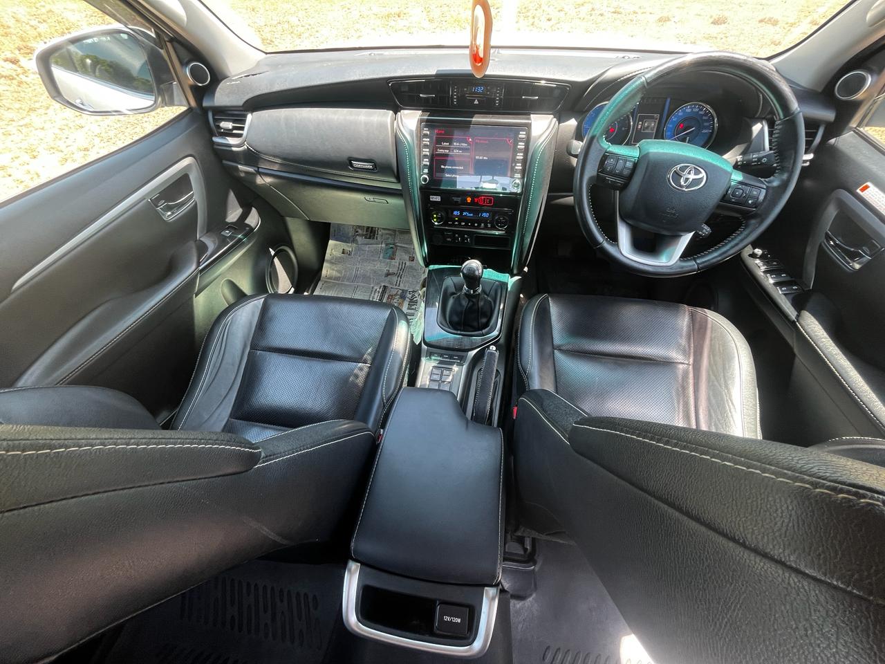 Toyota Fortuner - Image 6