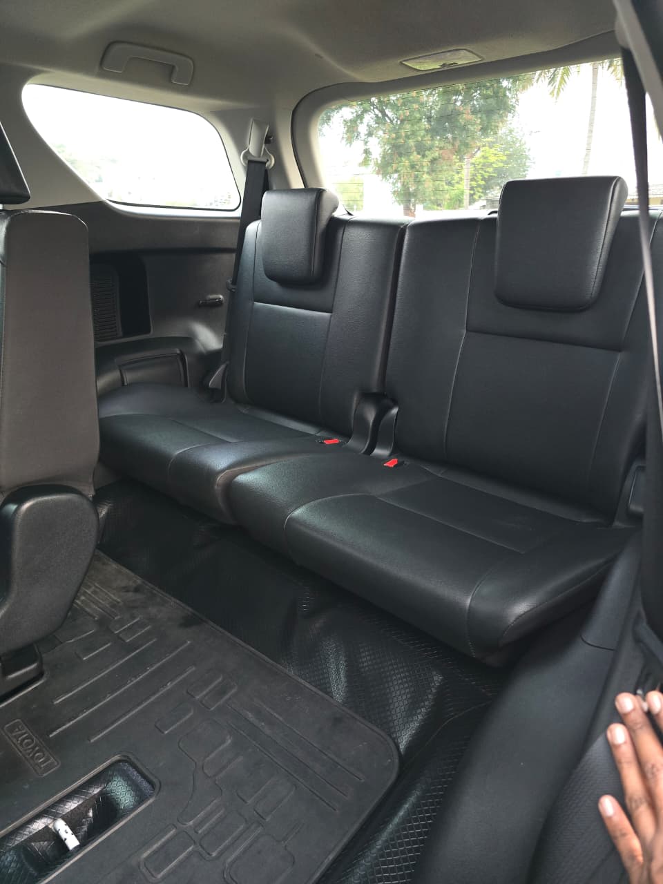 Toyota Fortuner - Image 2