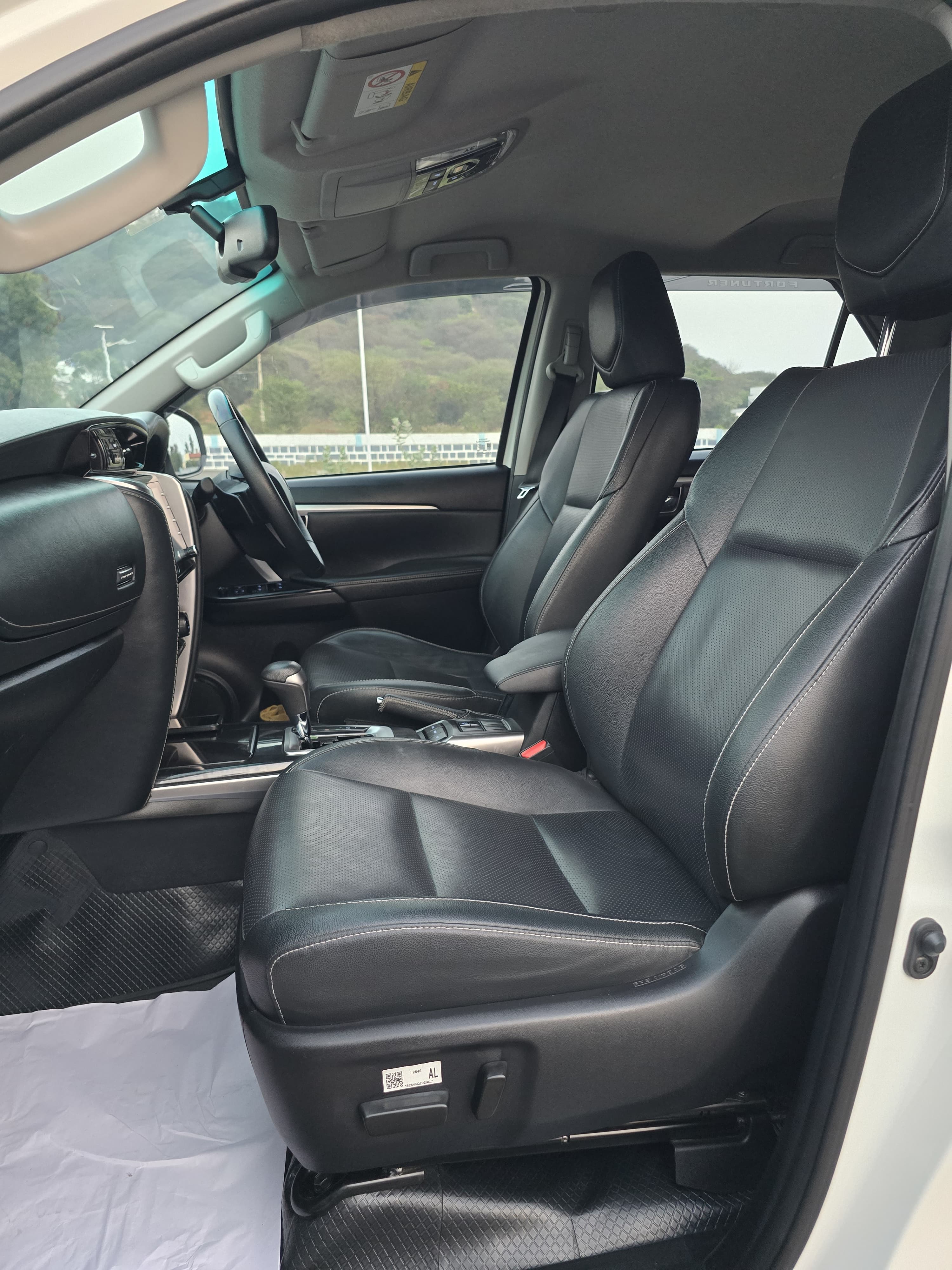 Toyota Fortuner - Image 5