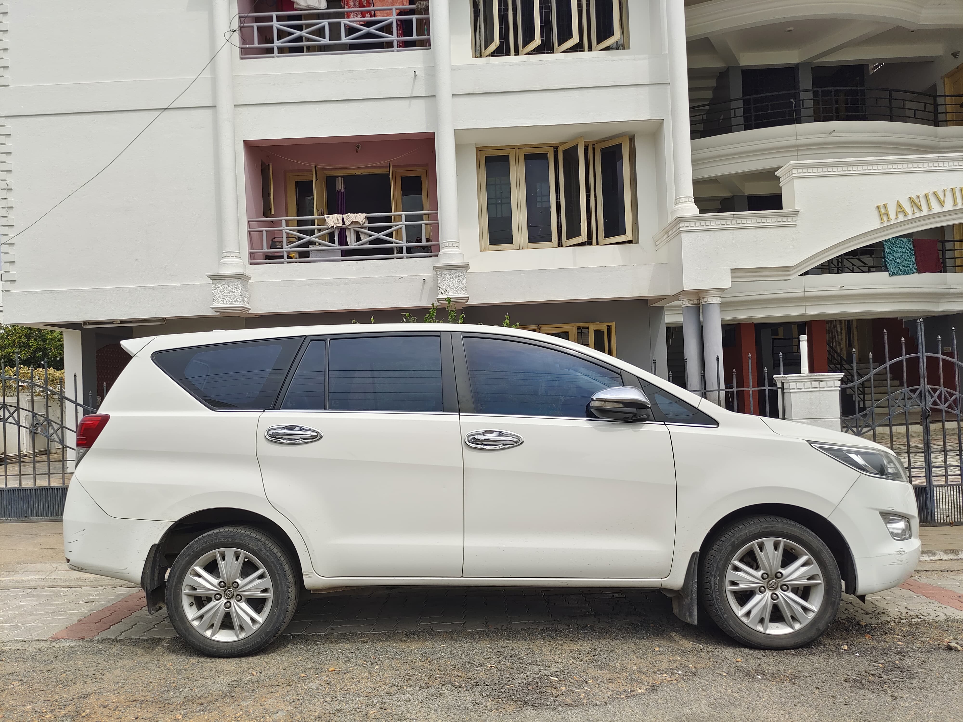 Toyota Innova Crysta
