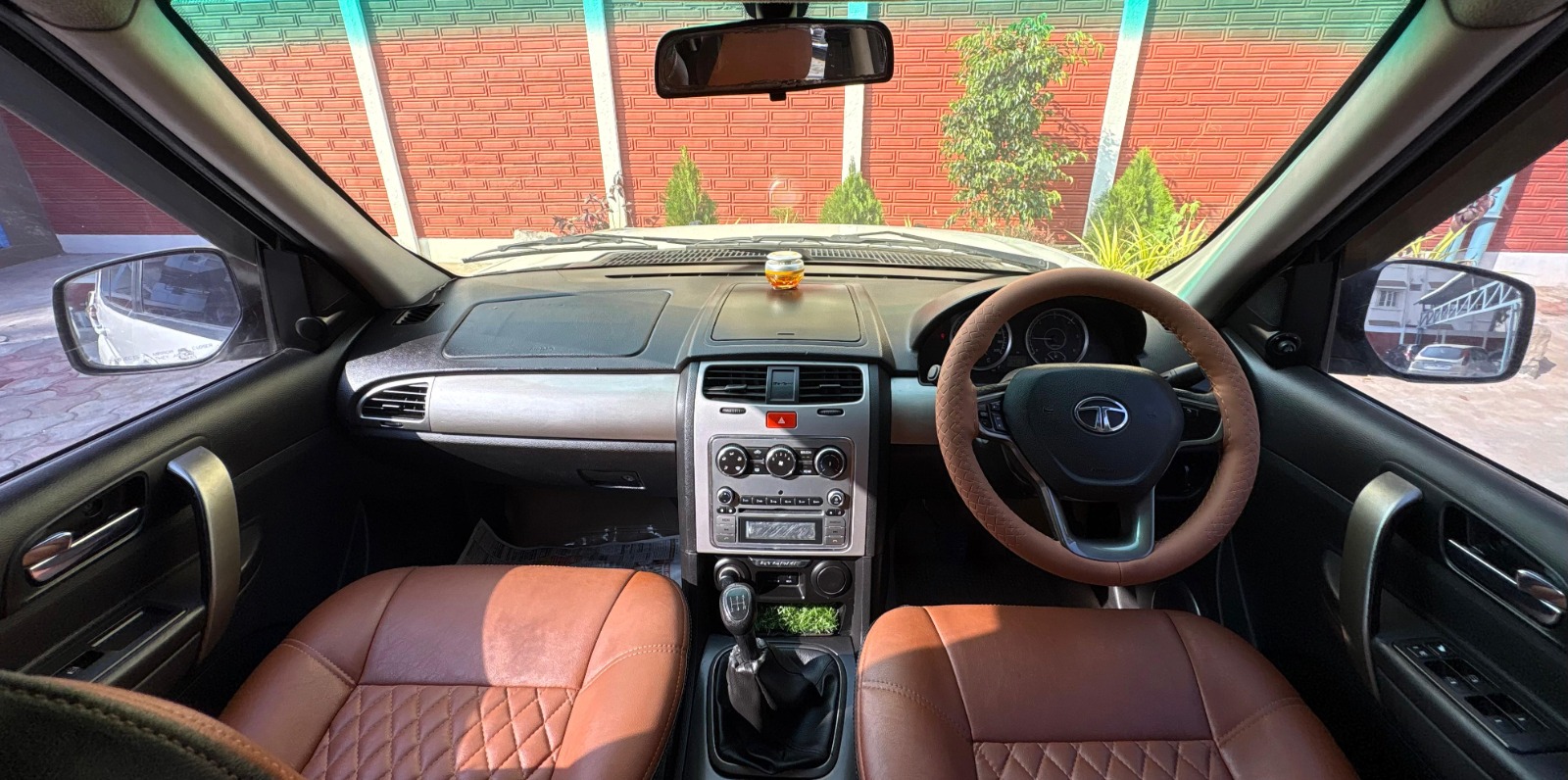 Tata Safari Storme