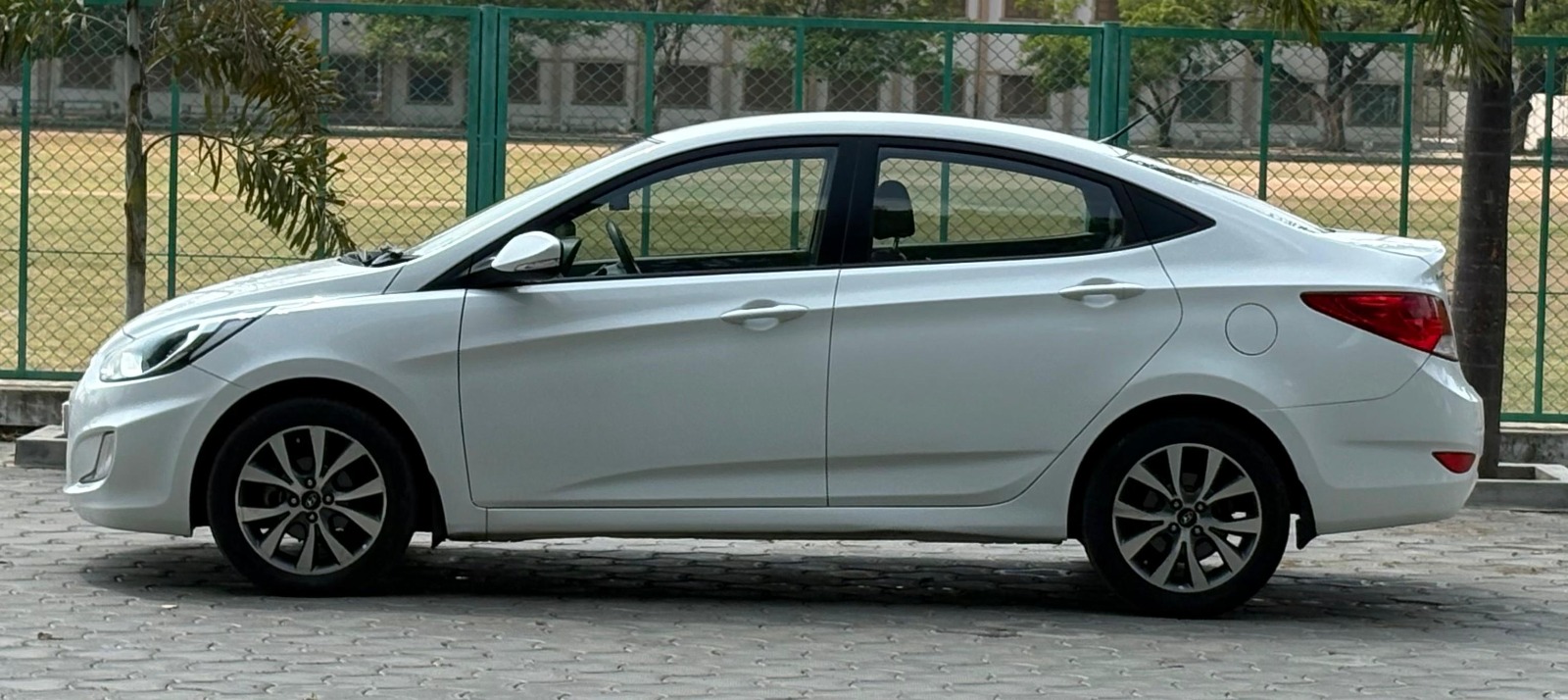 Hyundai Verna - Image 5