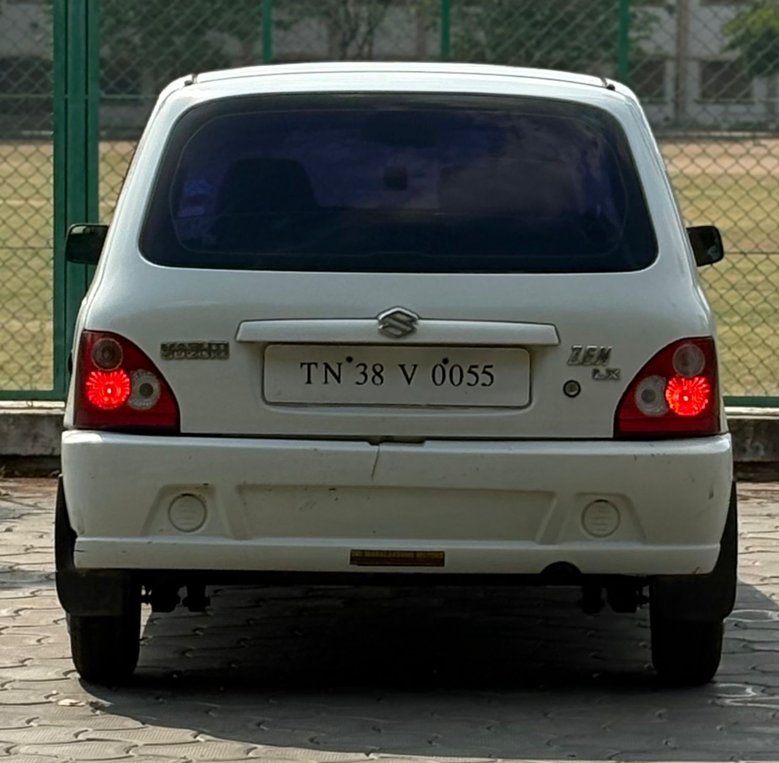 Maruti Suzuki Zen - Image 9
