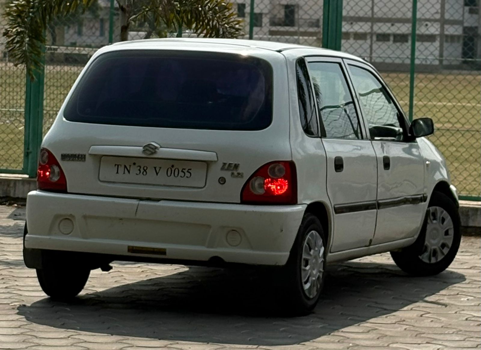Maruti Suzuki Zen - Image 4