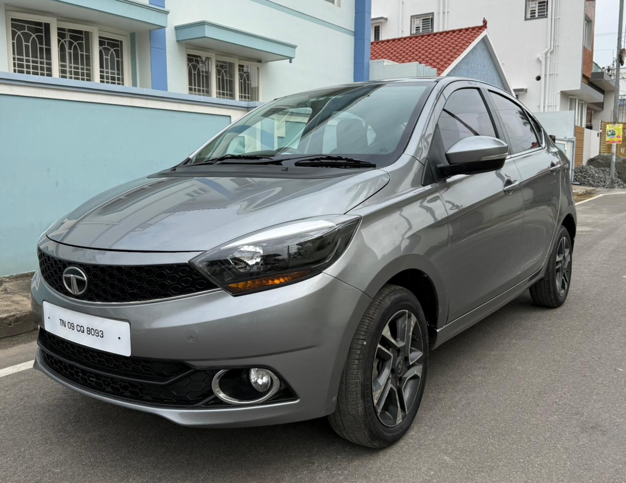 Tata Tigor - Image 2