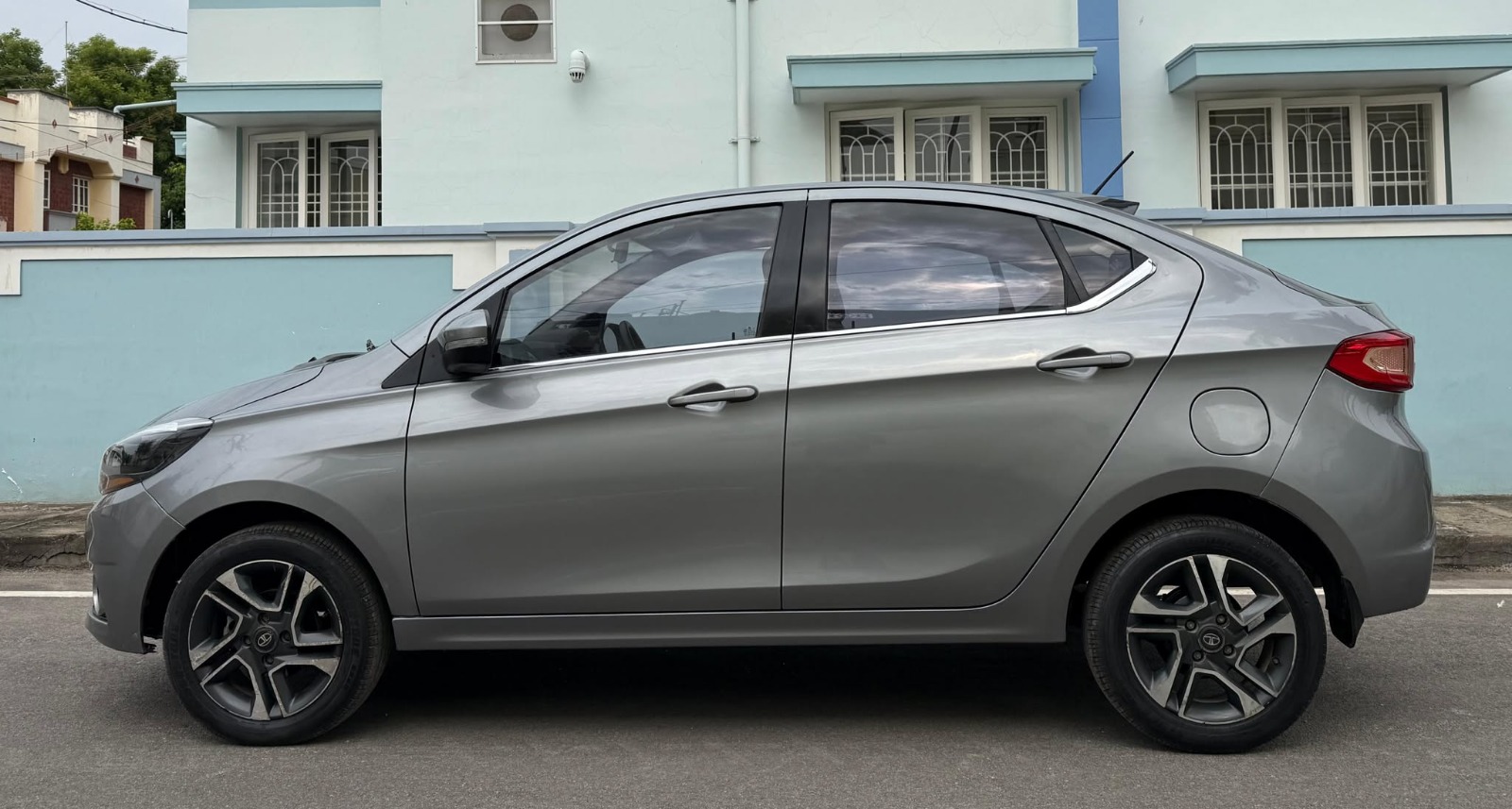 Tata Tigor - Image 4
