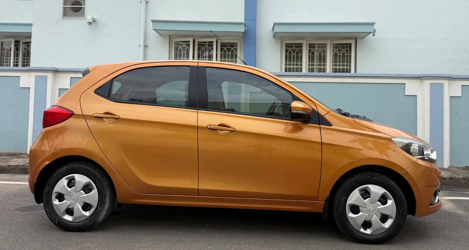 Tata Tiago - Image 1