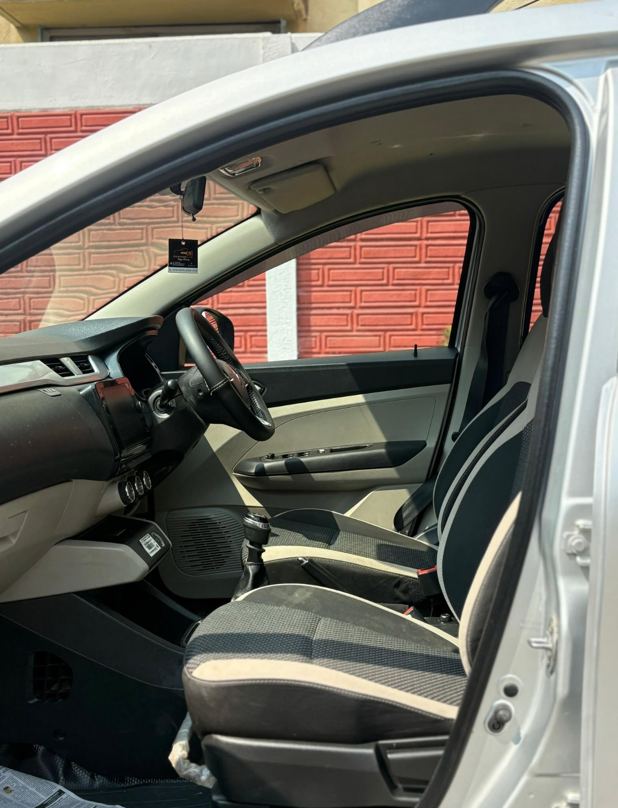 Renault Triber - Image 8