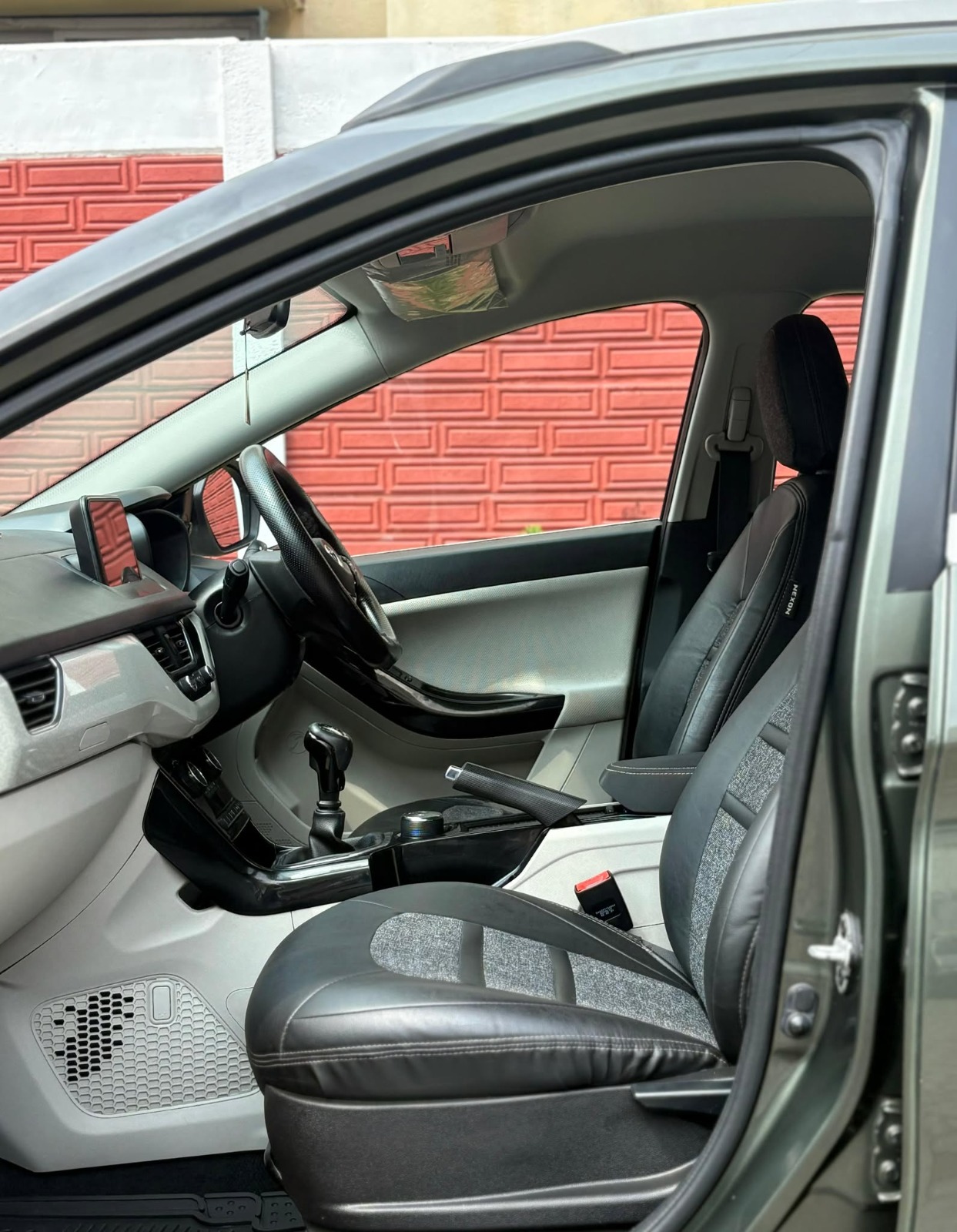 Tata Nexon - Image 5