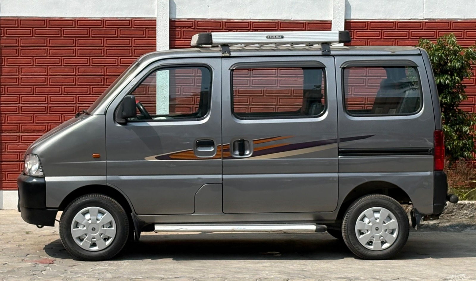 Maruti Suzuki Eeco - Image 6