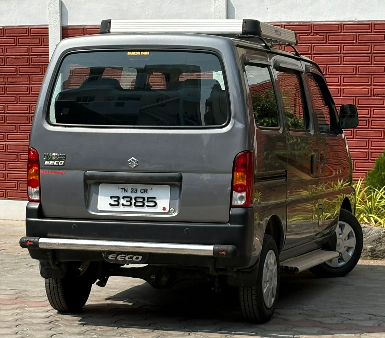 Maruti Suzuki Eeco - Image 9