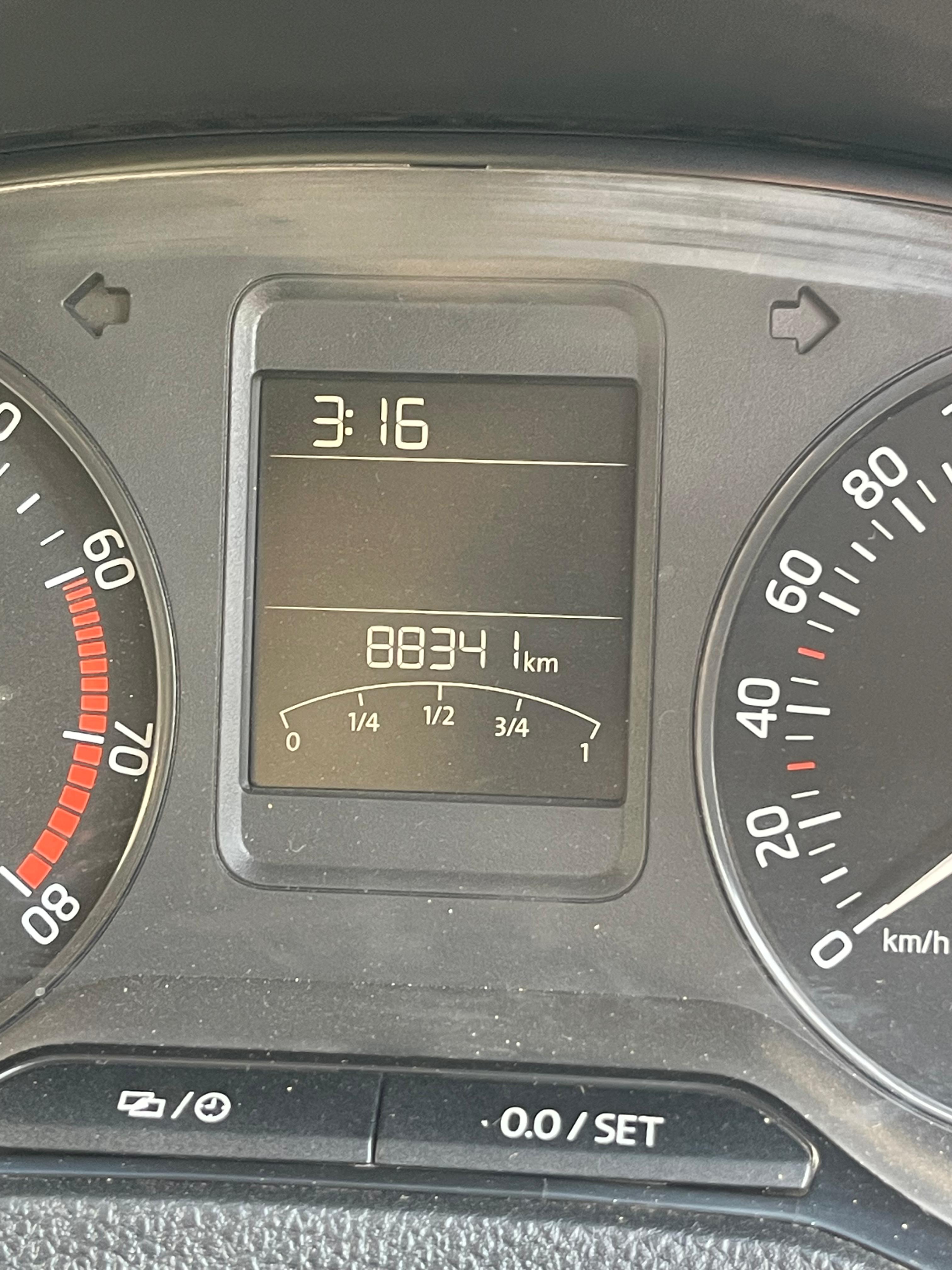 Skoda Rapid - Image 15