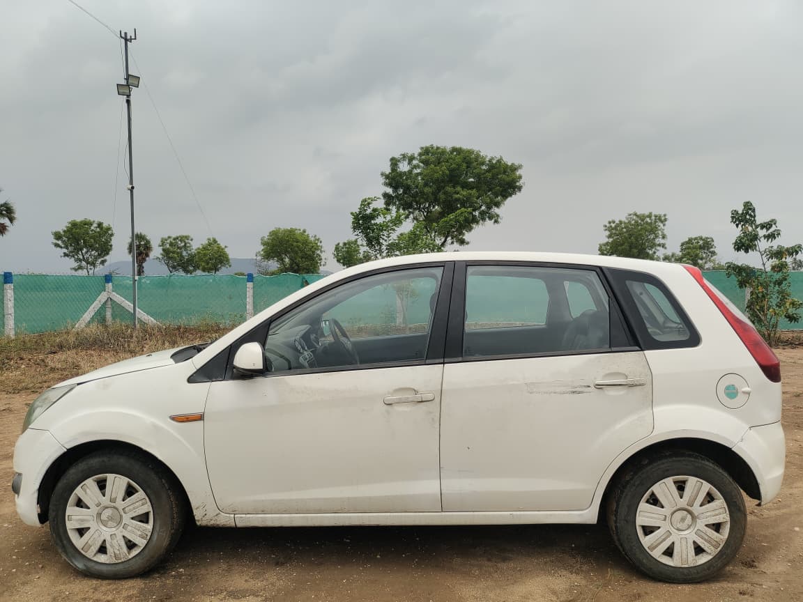 Ford Figo - Image 6