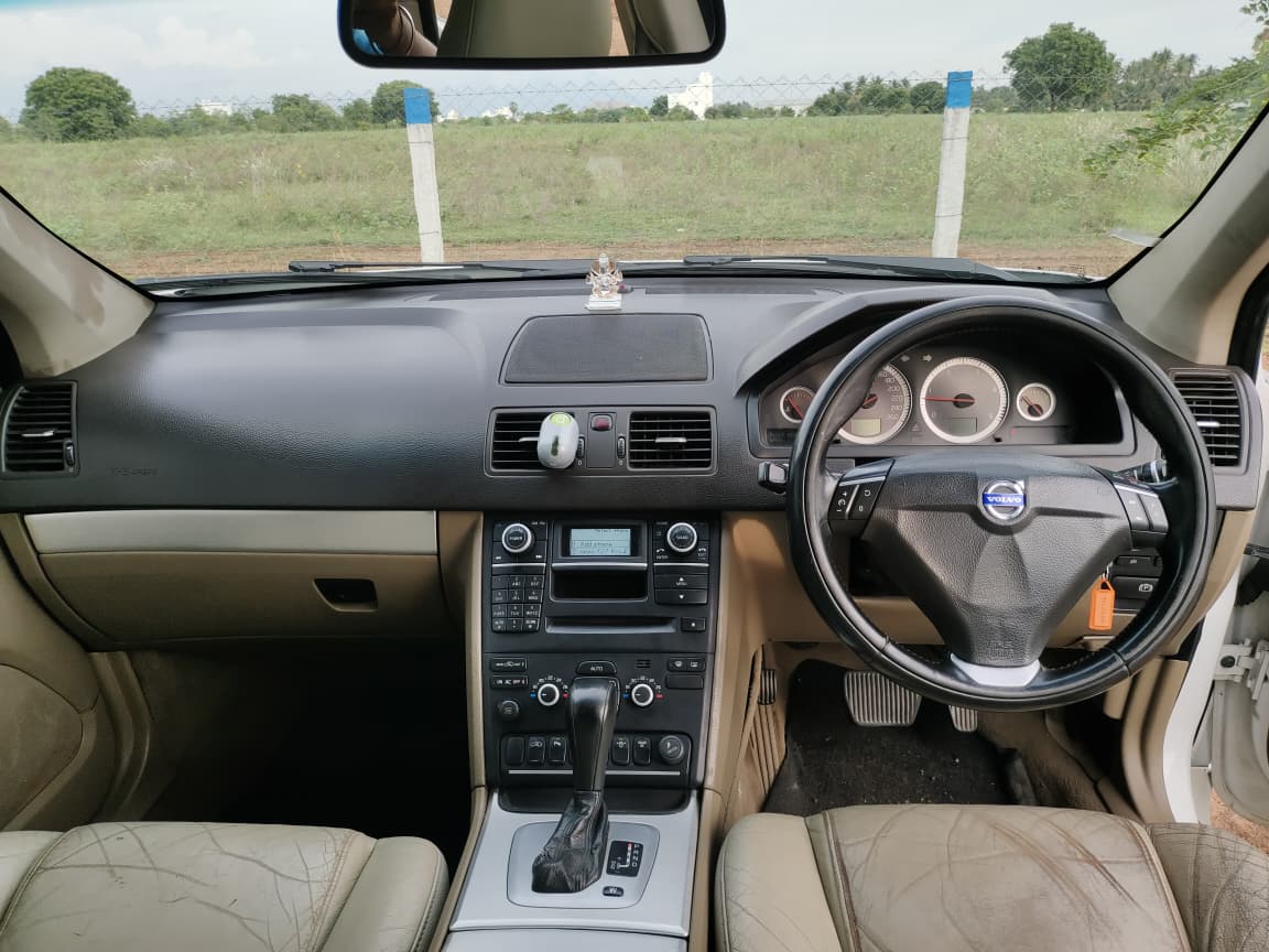 Volvo XC90 - Image 6