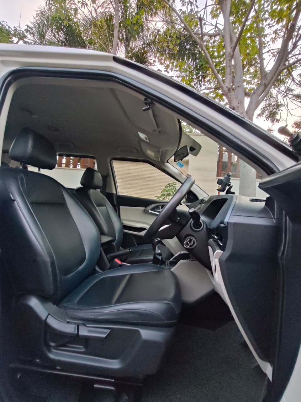 Kia carens - Image 2