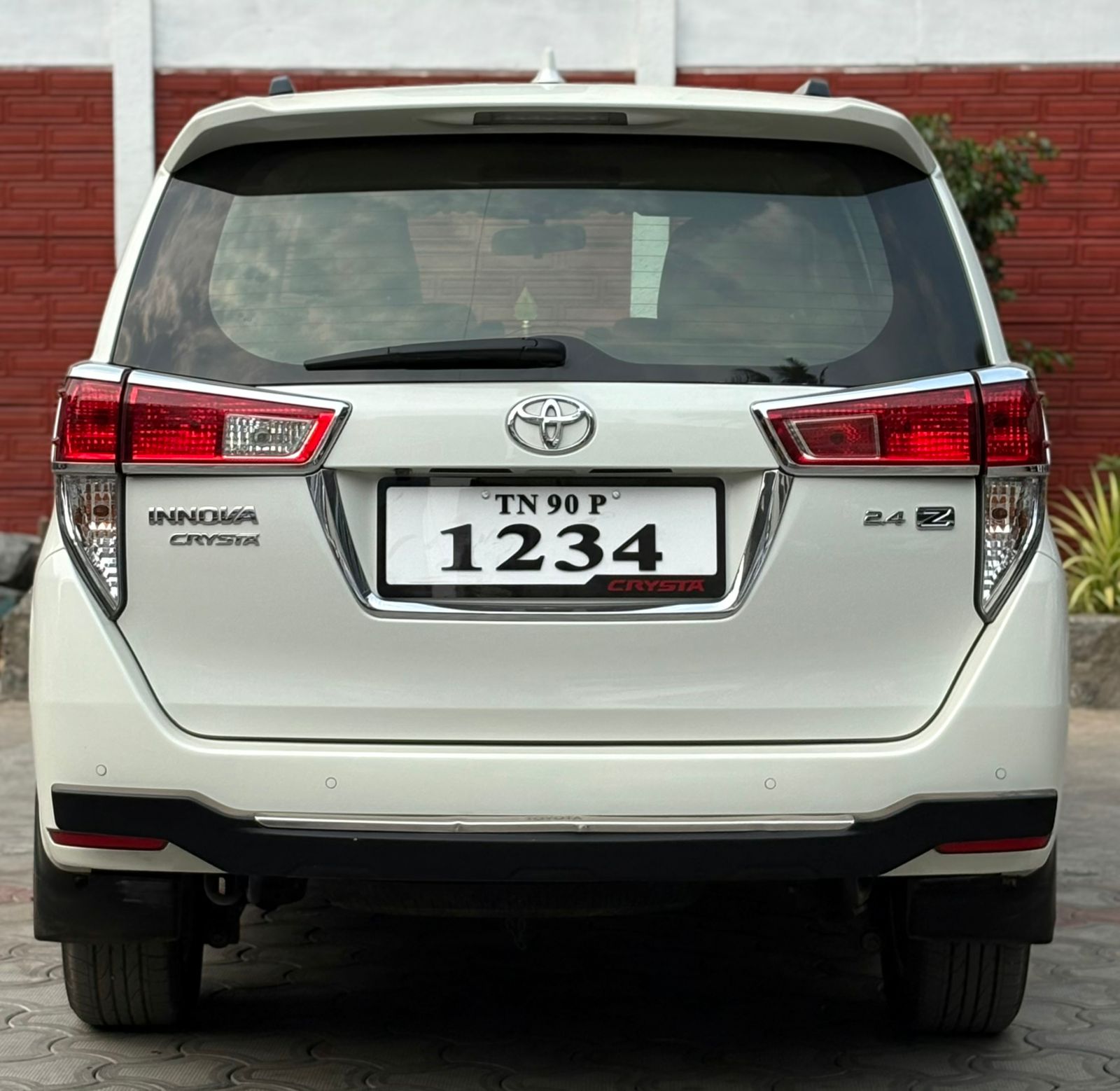 Toyota Innova Crysta - Image 5