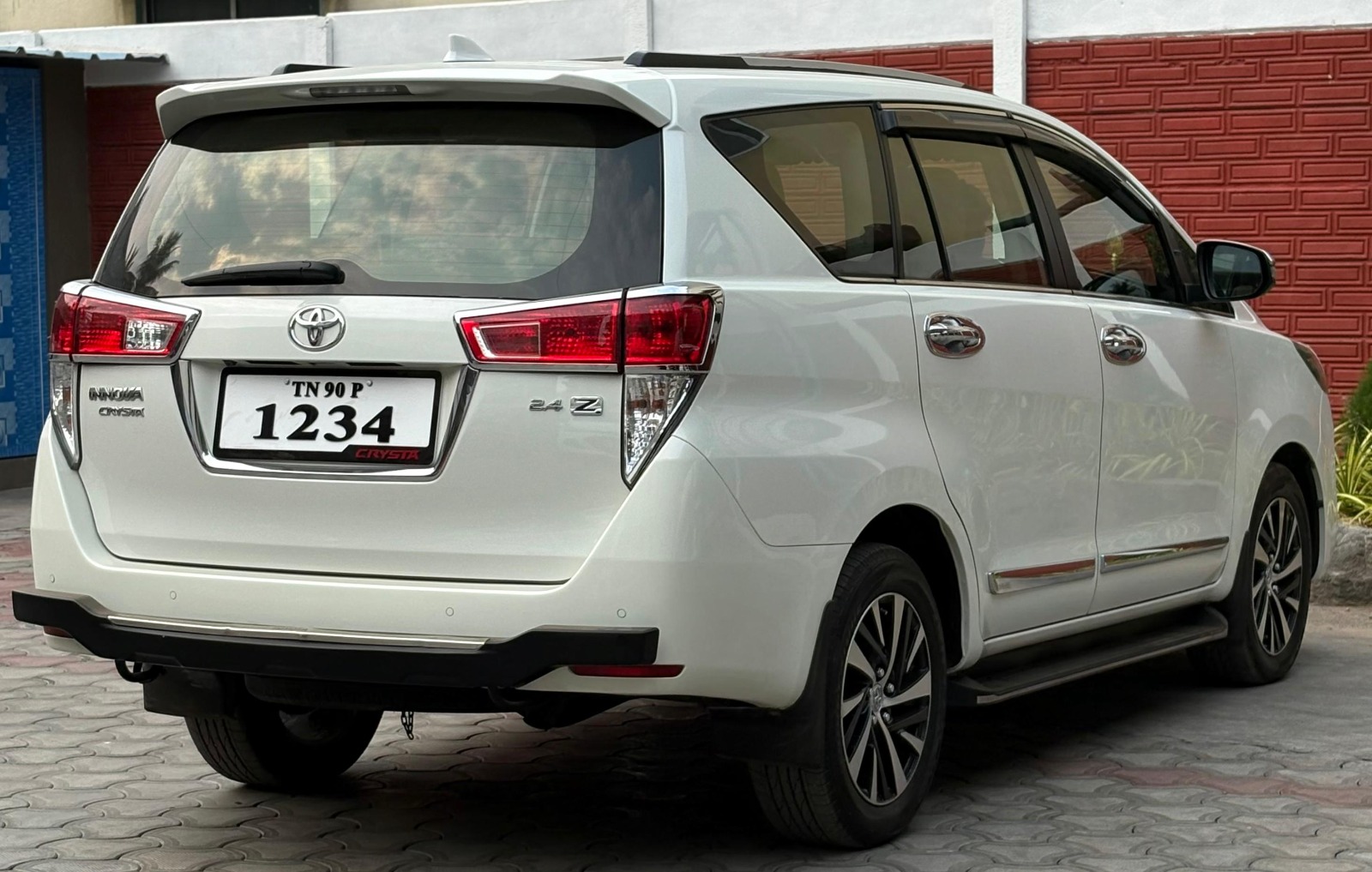 Toyota Innova Crysta