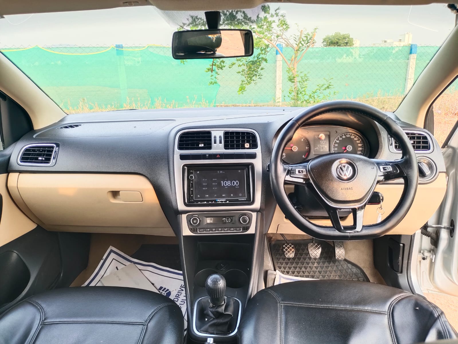 Volkswagen Polo - Image 2