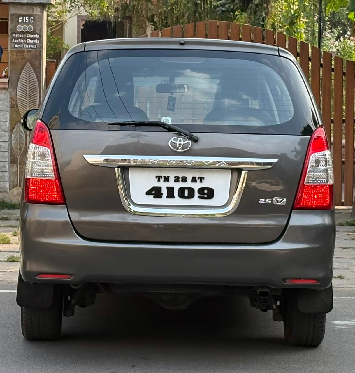 Toyota Innova - Image 8