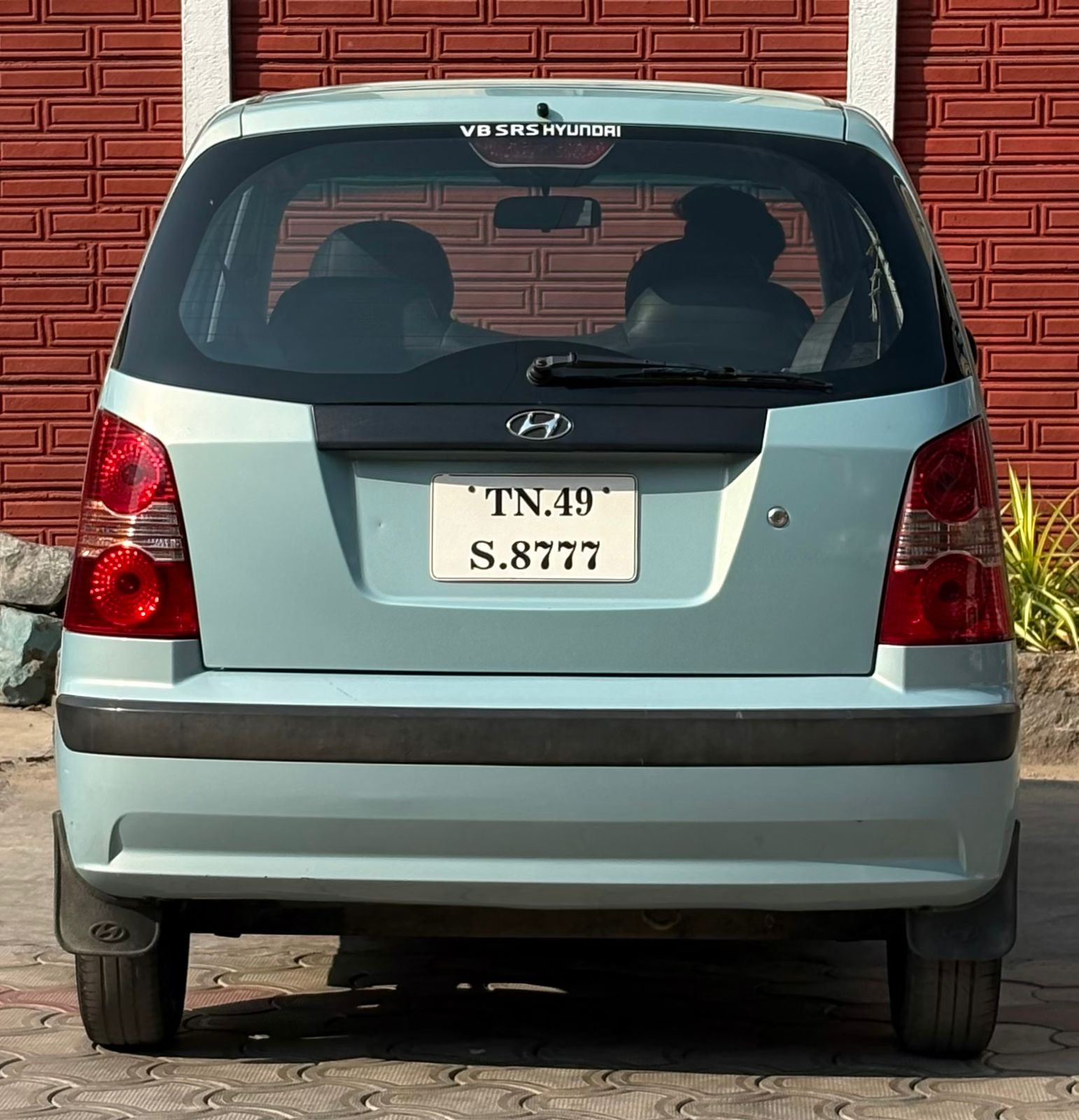 Hyundai Santro Xing - Image 5