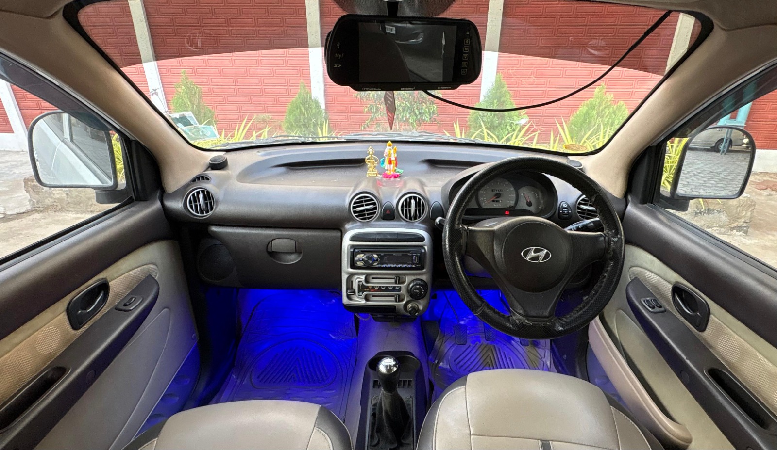 Hyundai Santro Xing - Image 5