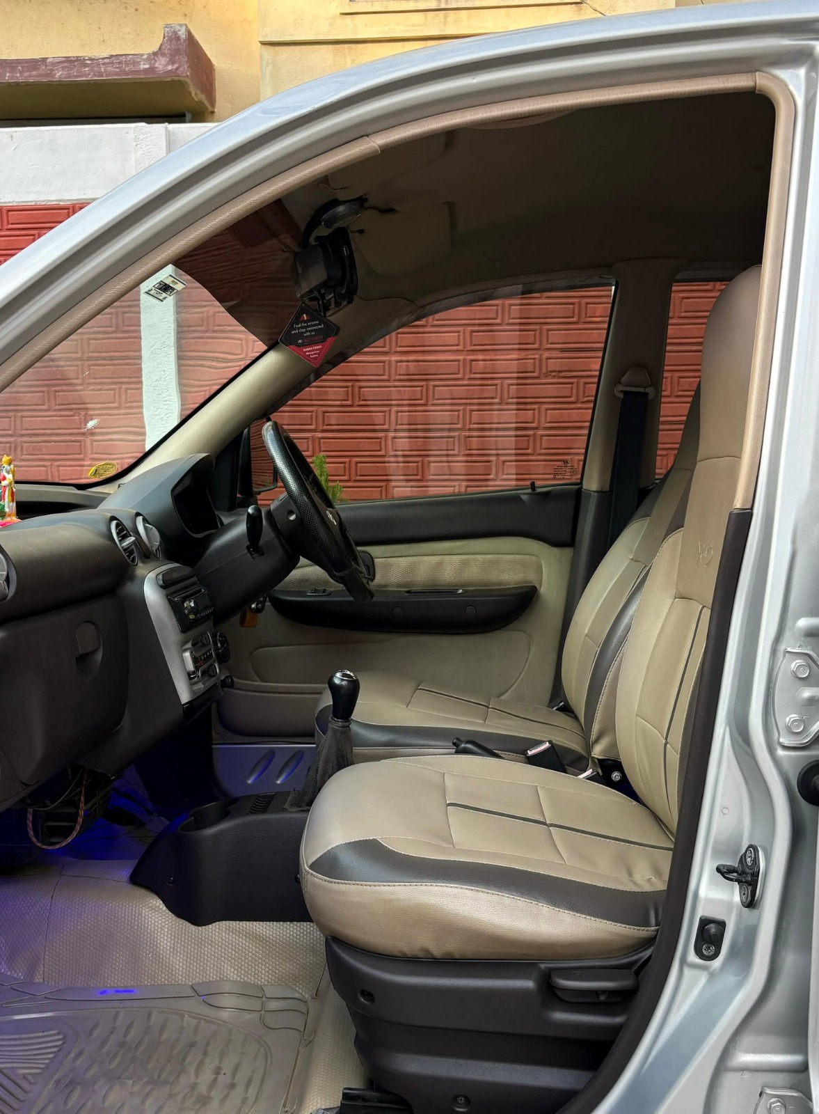 Hyundai Santro Xing - Image 4