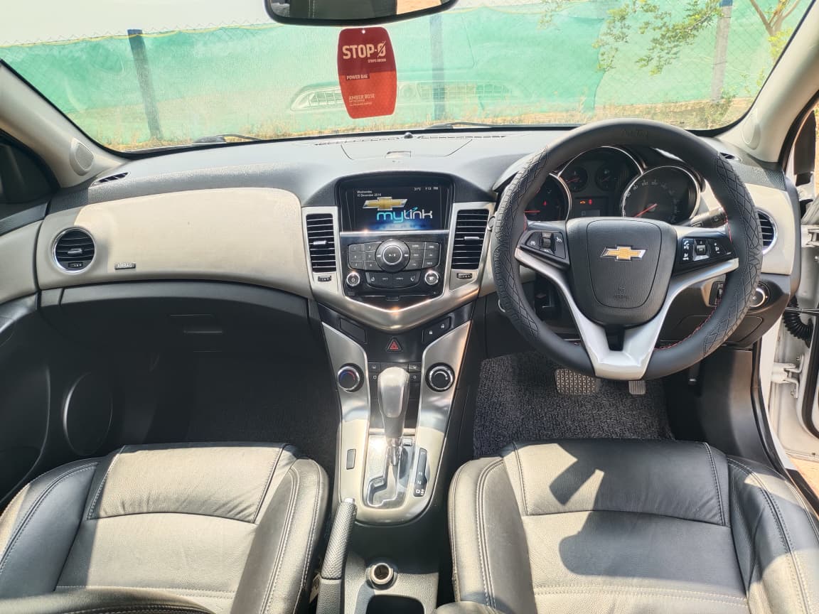 Chevrolet Cruze - Image 3