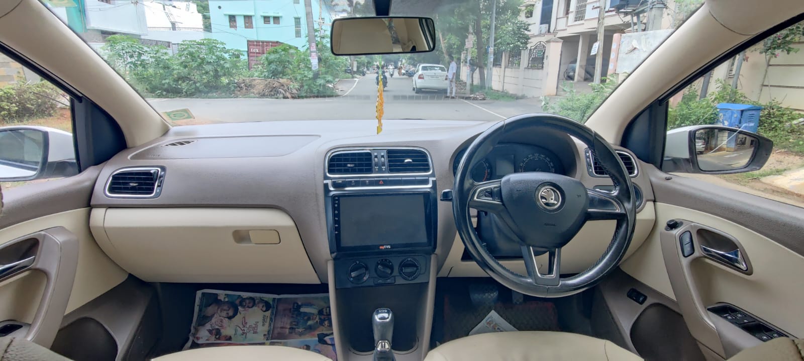 Skoda Rapid - Image 3