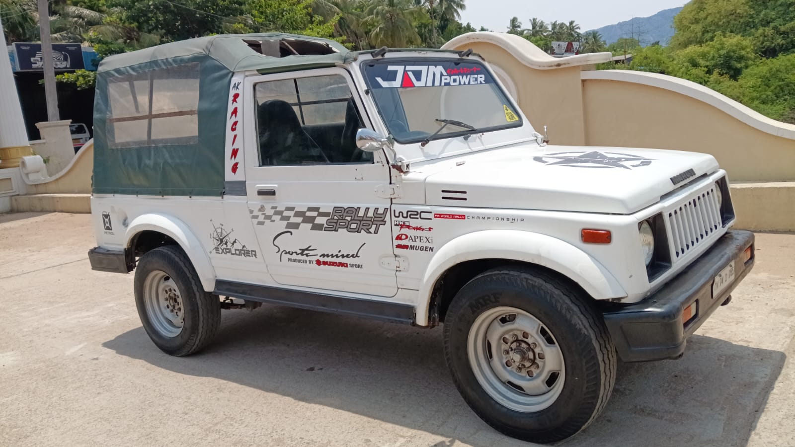 Maruti Suzuki Gypsy - Image 8