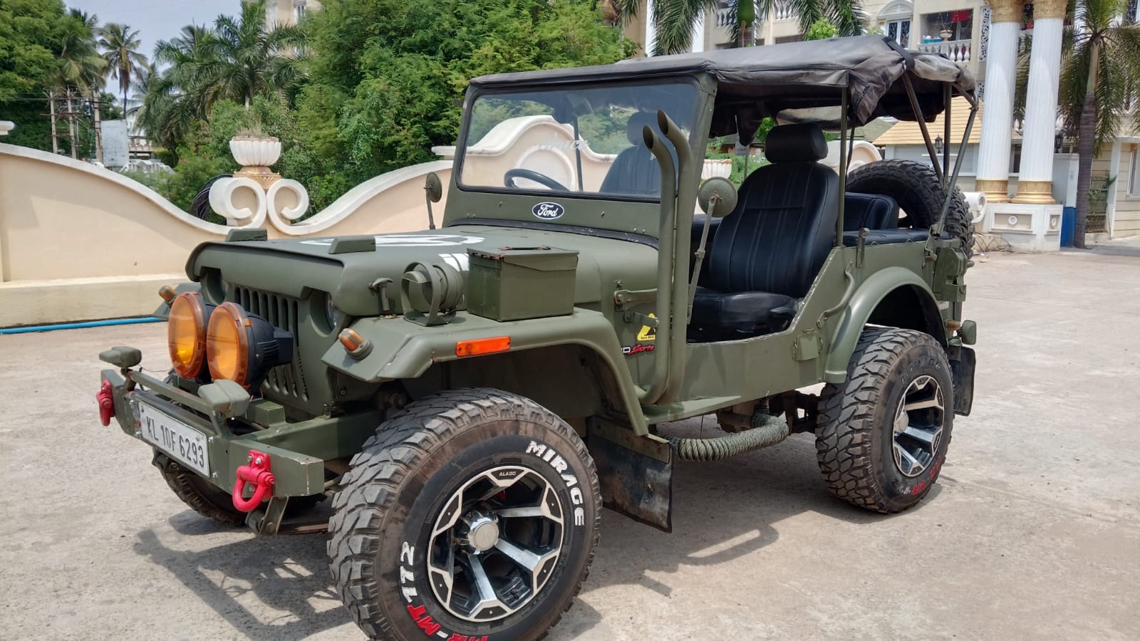 Willys Jeep - Image 10