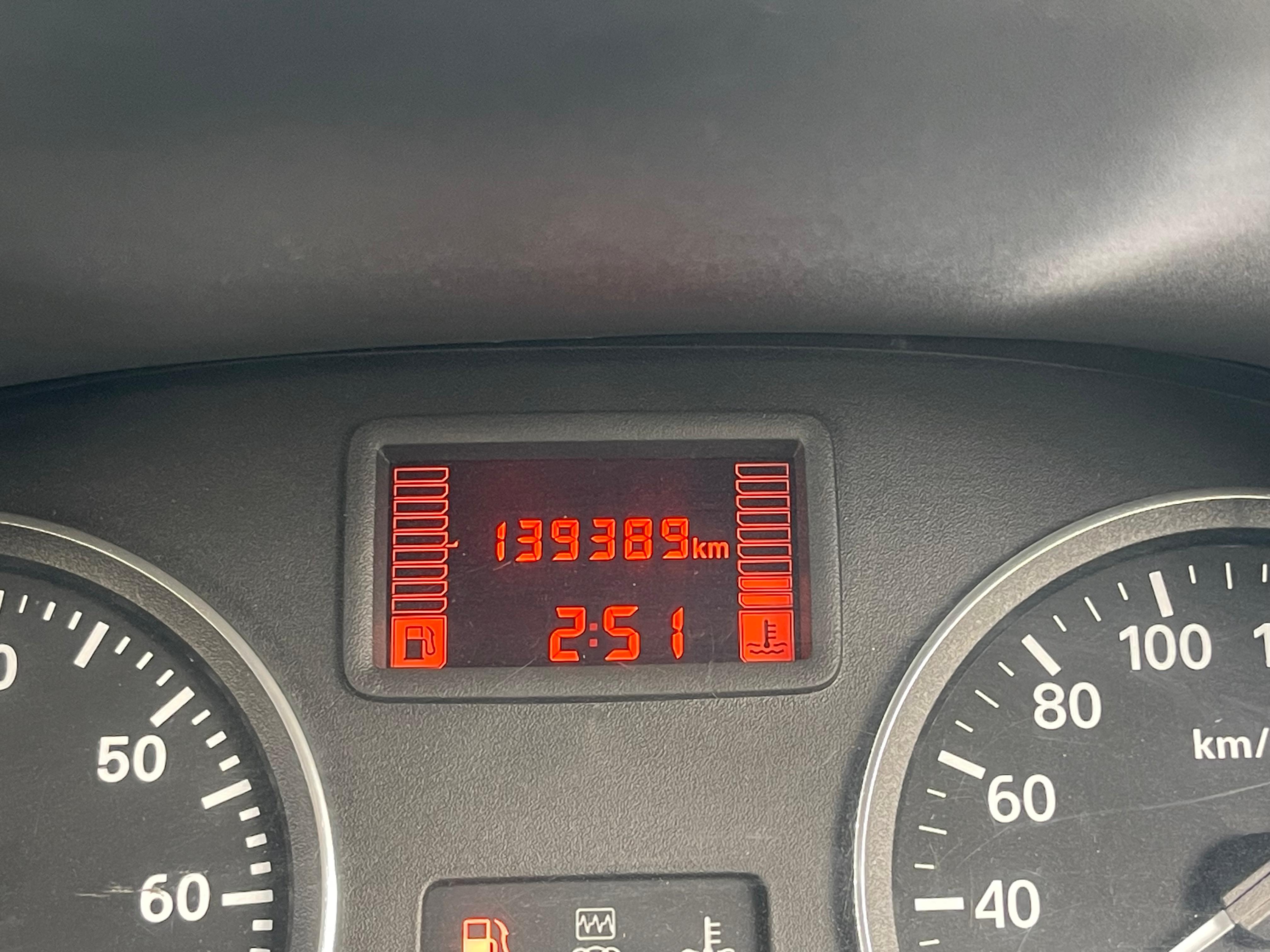 Nissan Terrano - Image 10