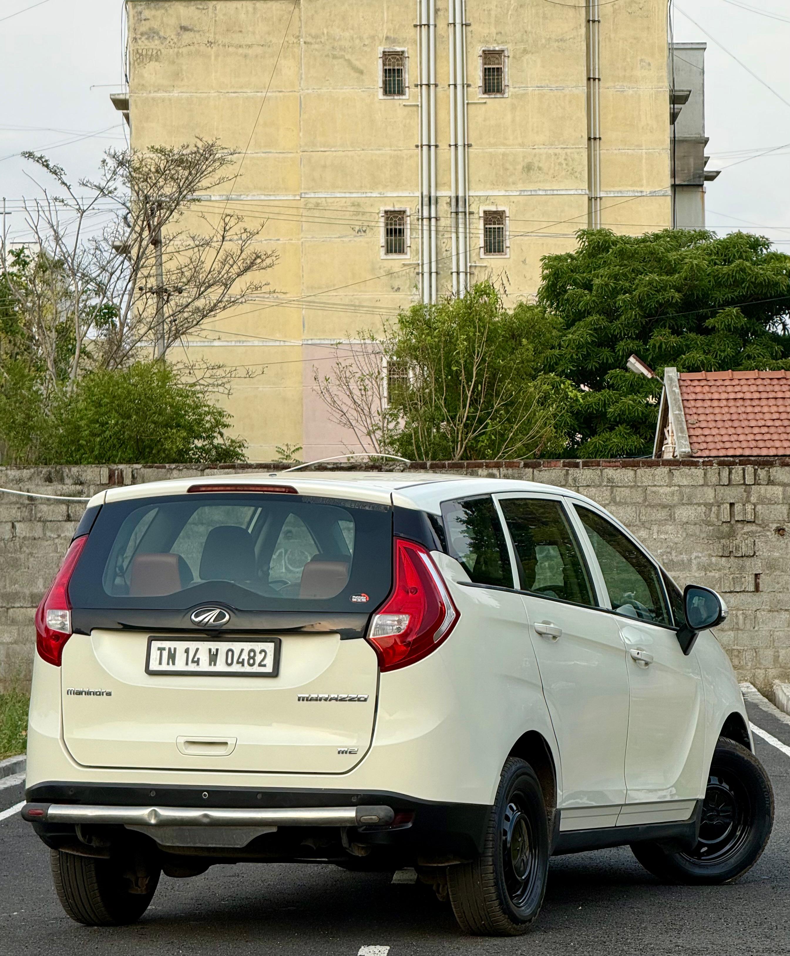 Mahindra Marazzo - Image 7