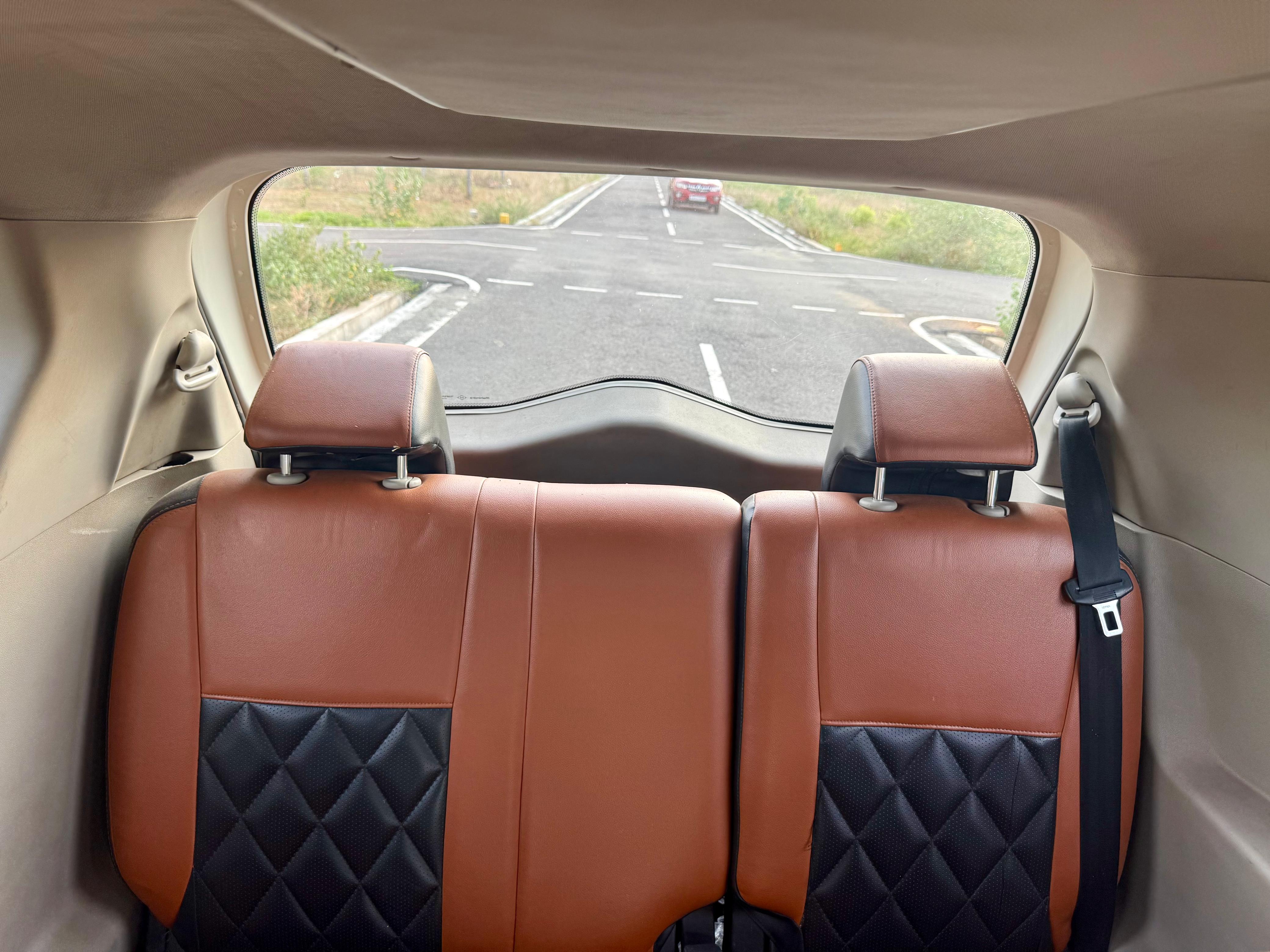 Mahindra Marazzo - Image 2