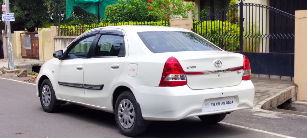 Toyota Etios - Image 2