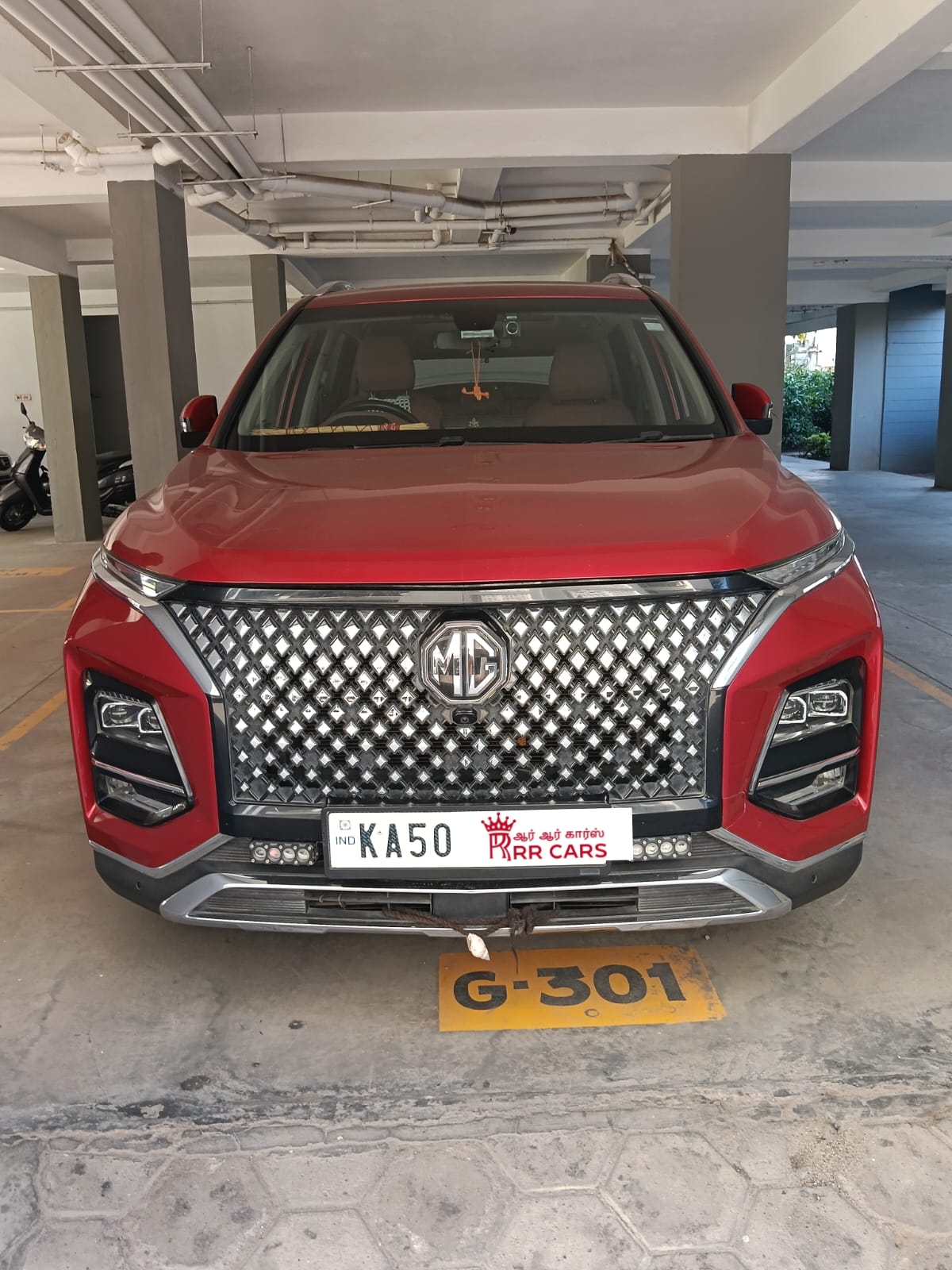 MG Hector Plus