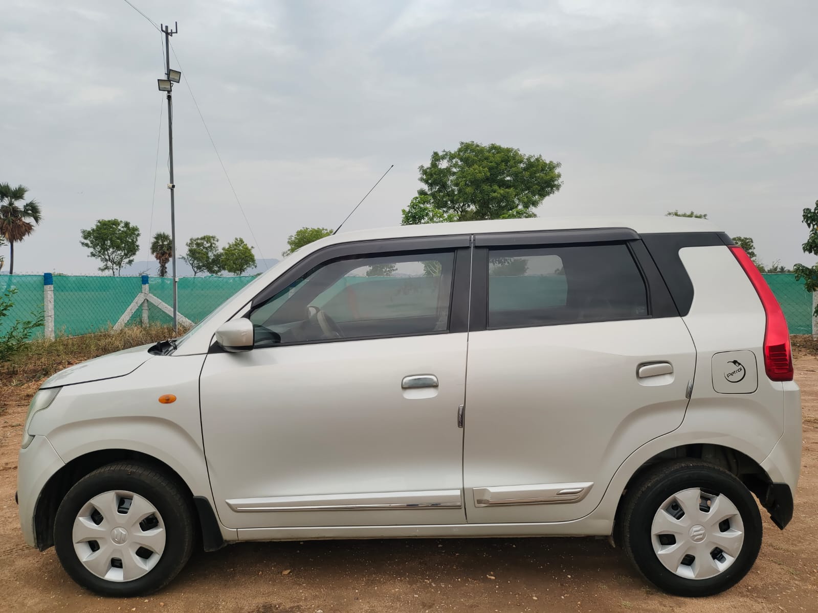 Maruti Suzuki Wagon R - Image 2