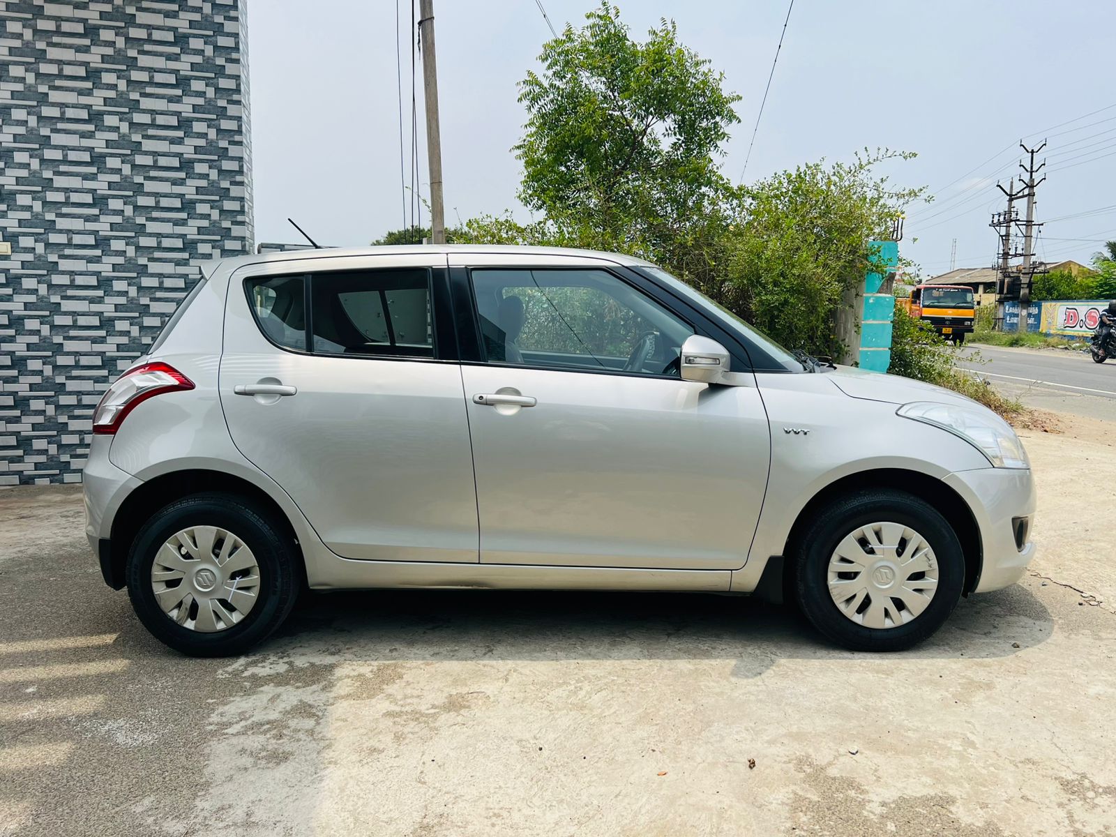 Maruti Suzuki Swift - Image 5