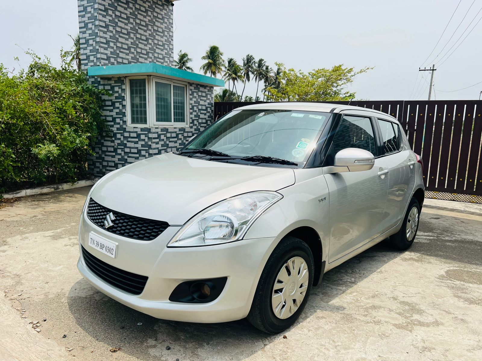 Maruti Suzuki Swift - Image 2