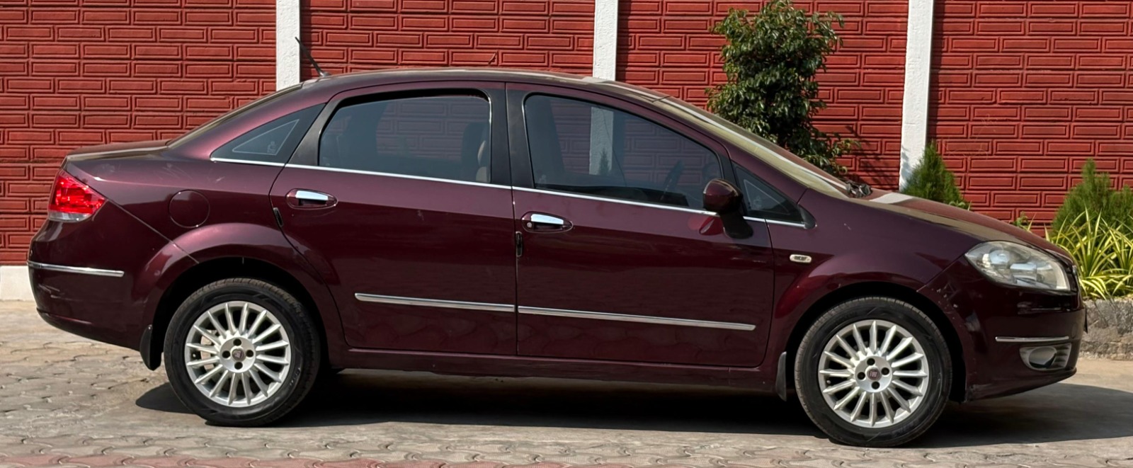 Fiat Linea - Image 9
