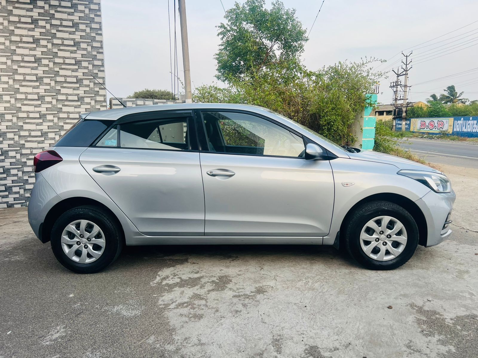 Hyundai i20 - Image 5
