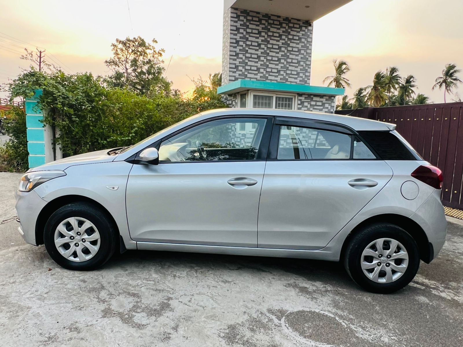 Hyundai i20 - Image 4