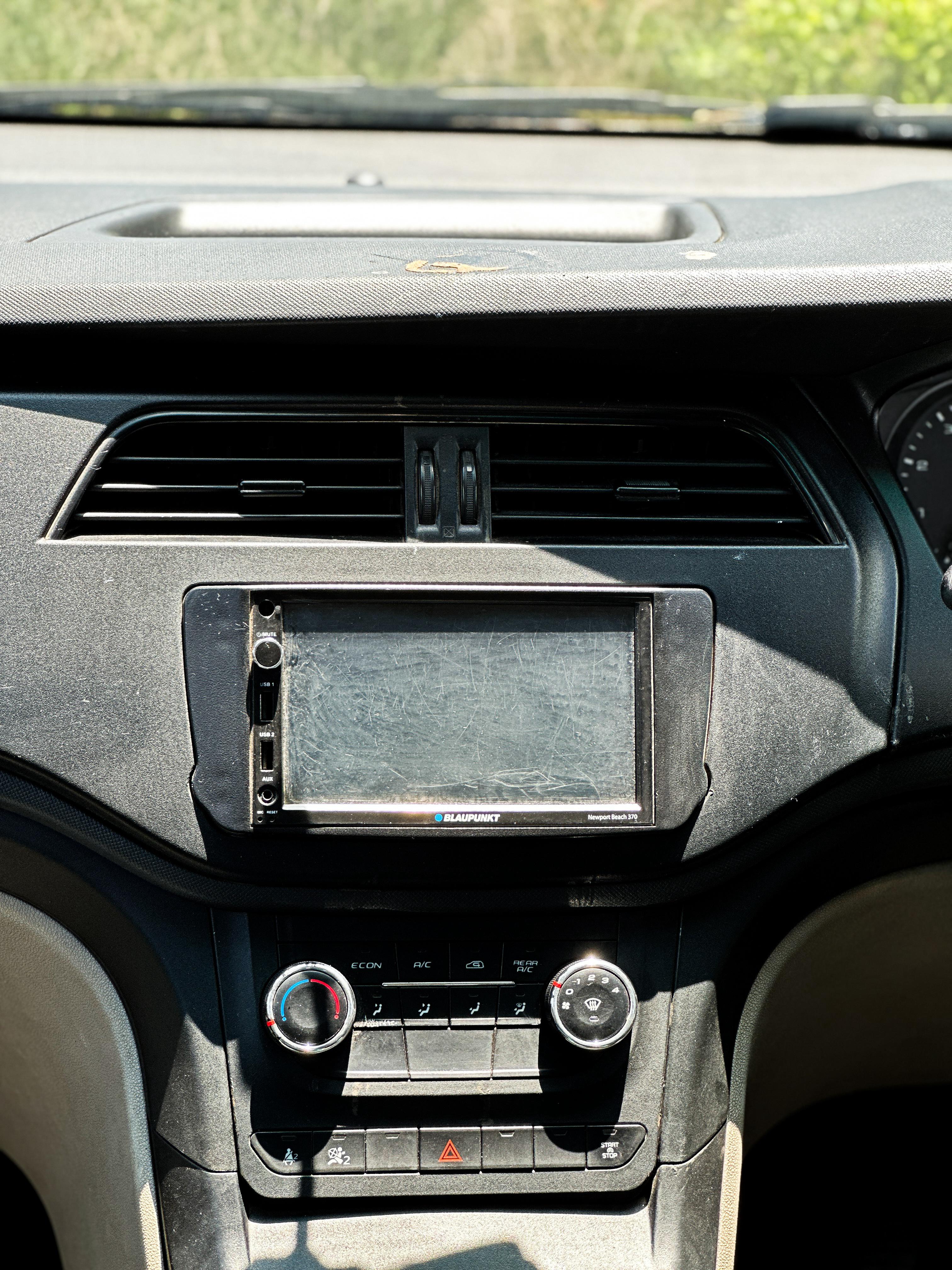 Mahindra Marazzo - Image 9