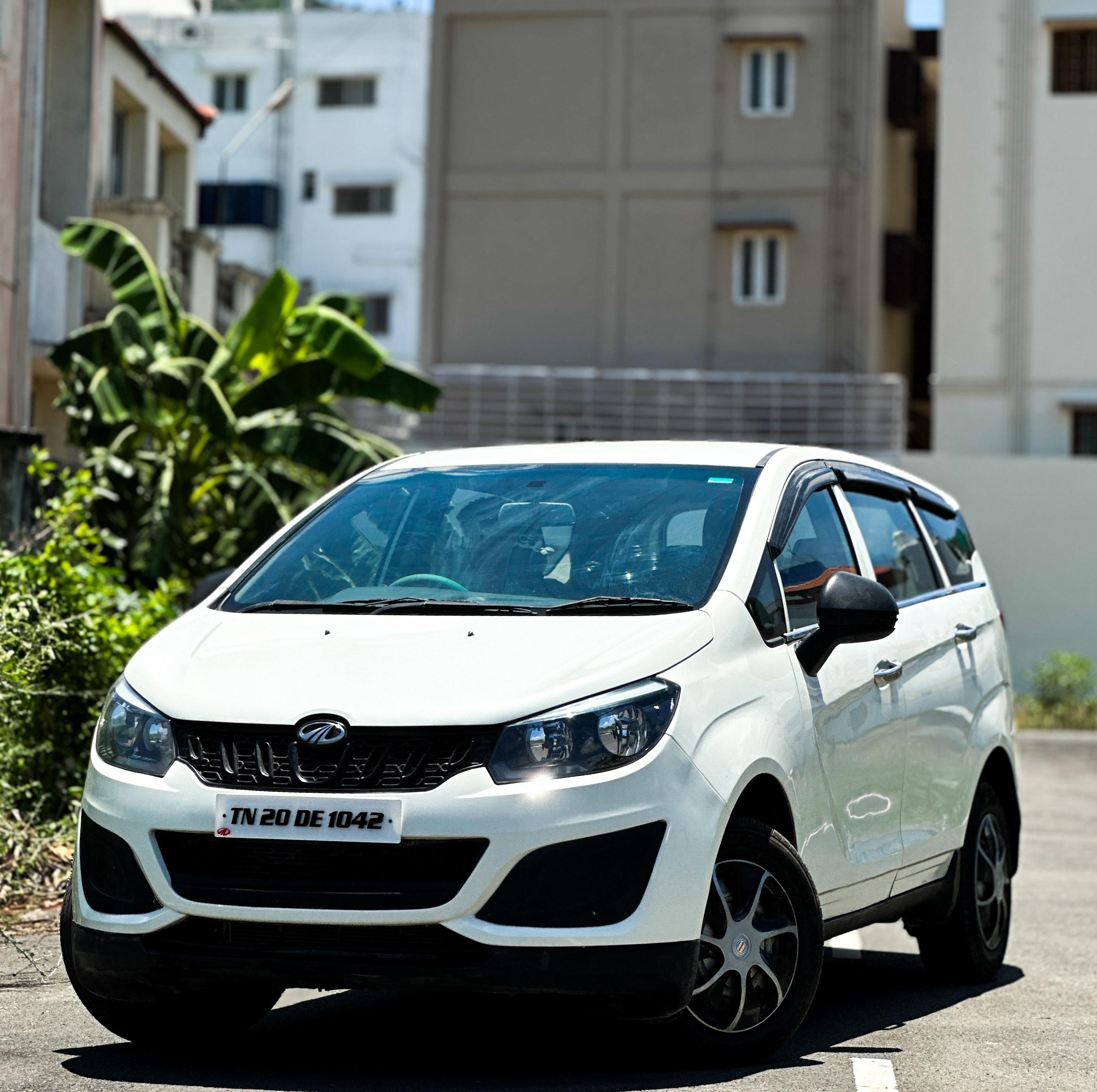 Mahindra Marazzo - Image 2
