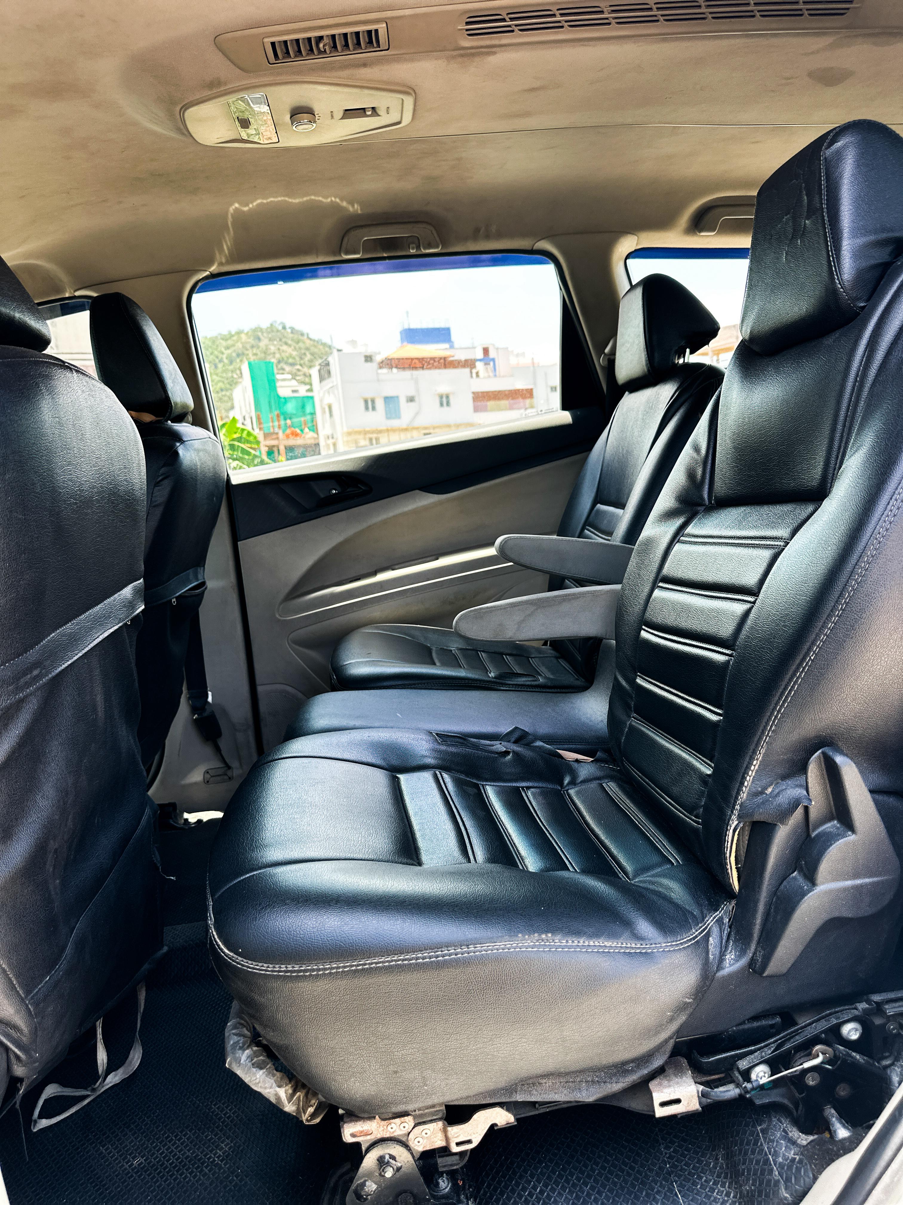 Mahindra Marazzo - Image 3