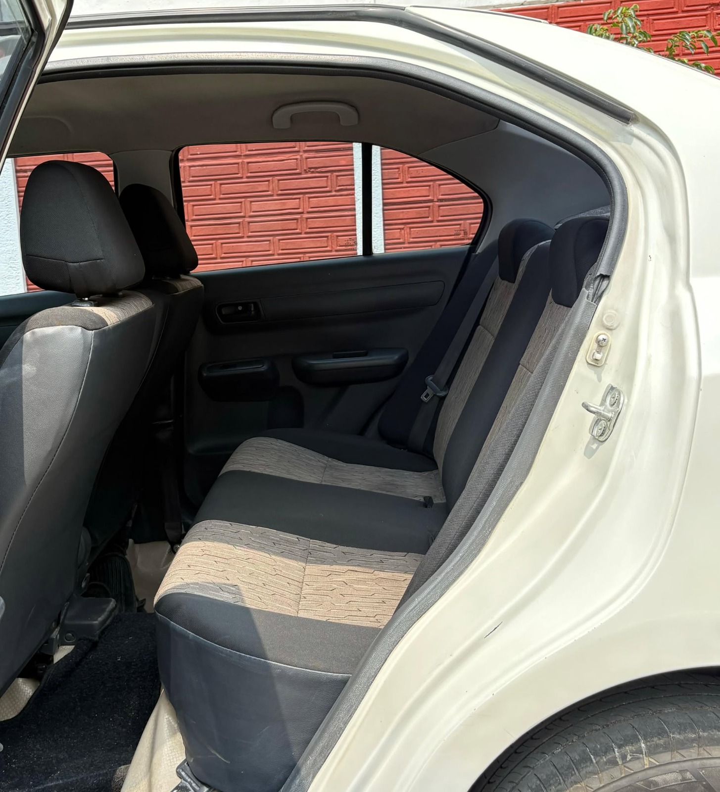 Maruti Suzuki Swift dzire - Image 8