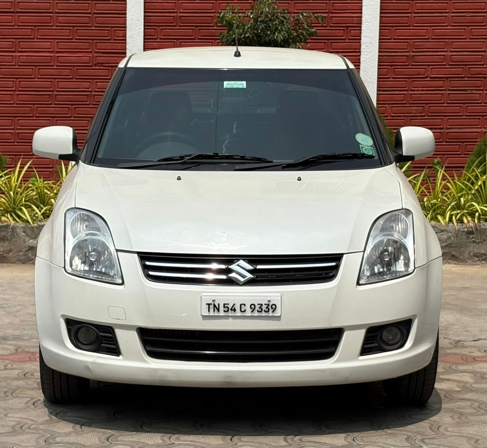 Maruti Suzuki Swift dzire