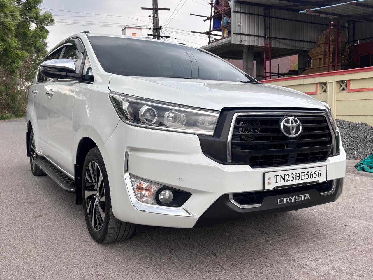 Toyota Innova Crysta - Image 2