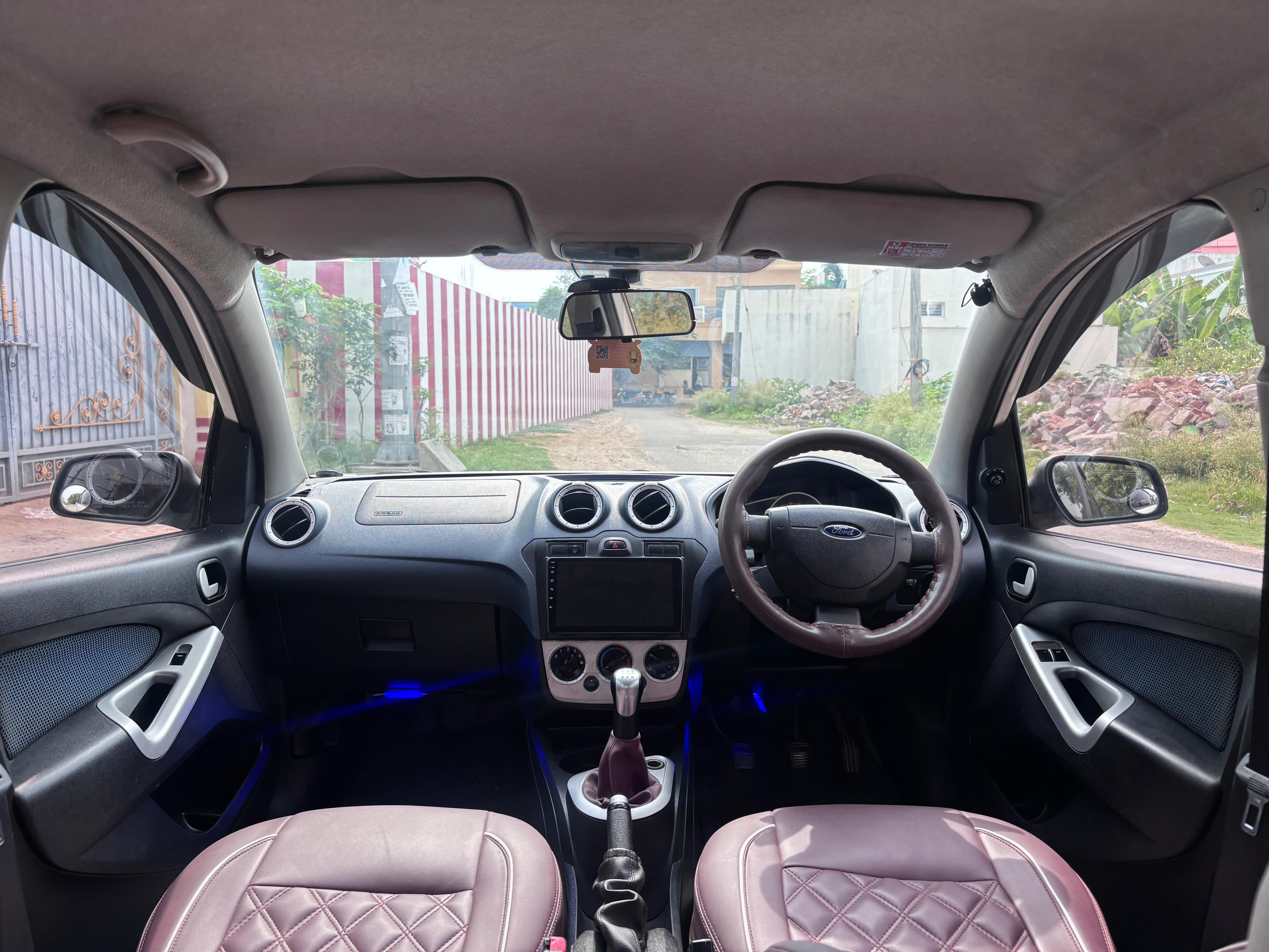 Ford Figo - Image 5