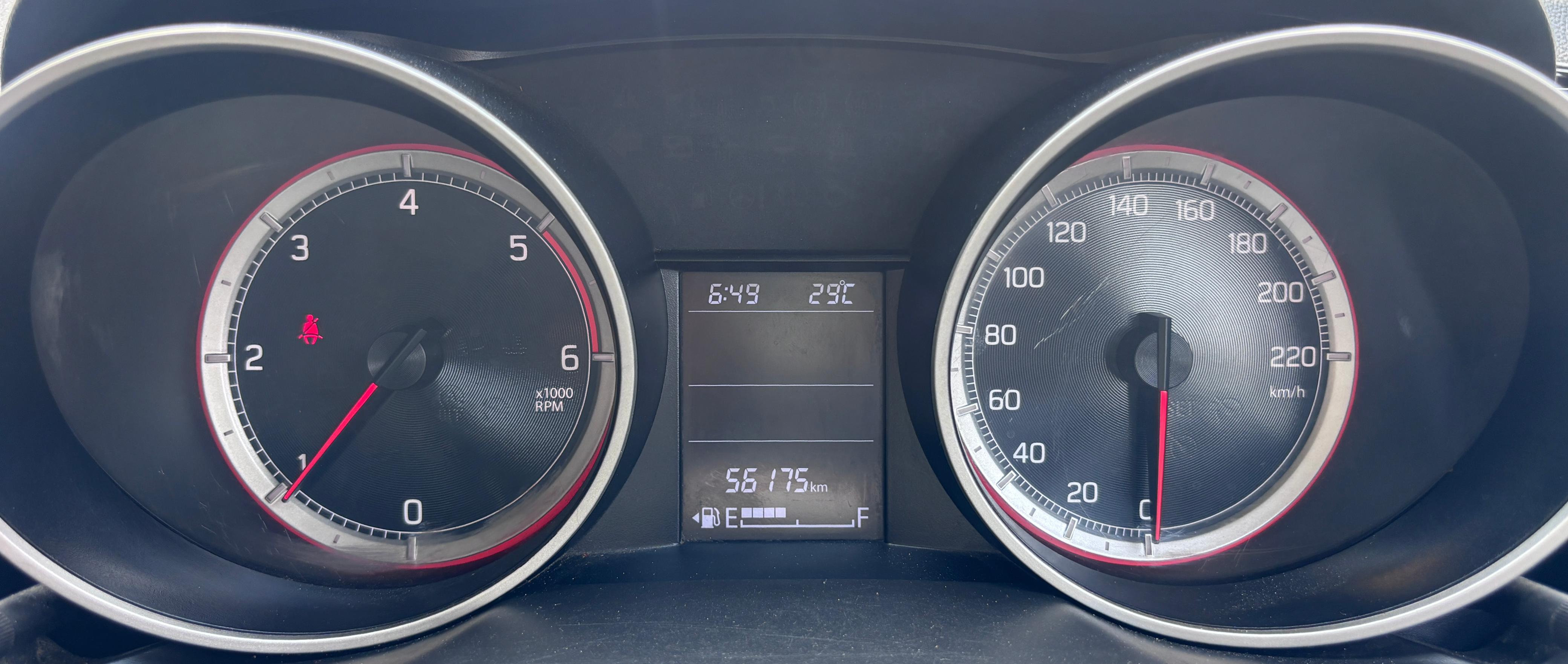 Maruti Suzuki Swift - Image 4
