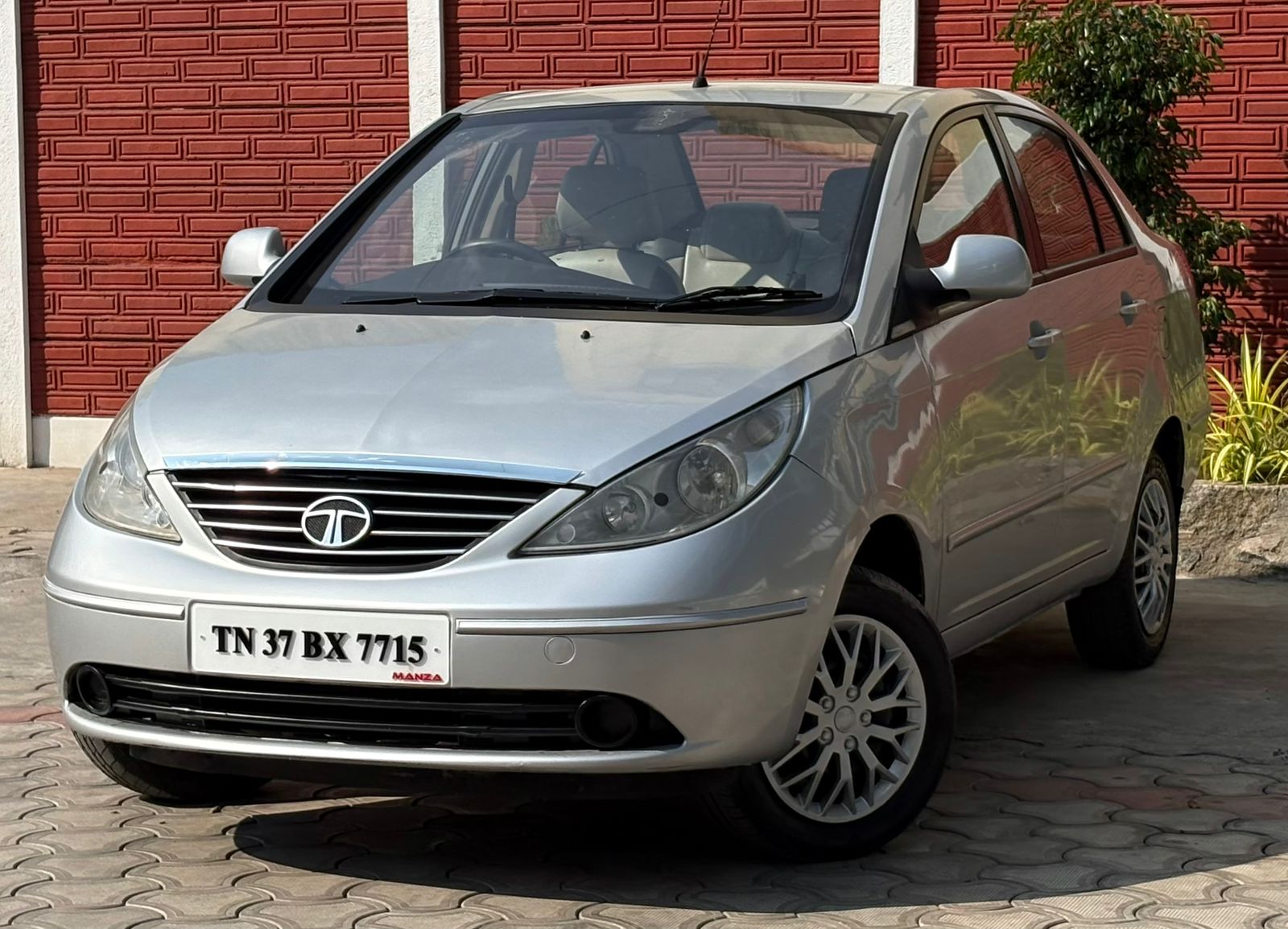 Tata indigo manza - Image 9
